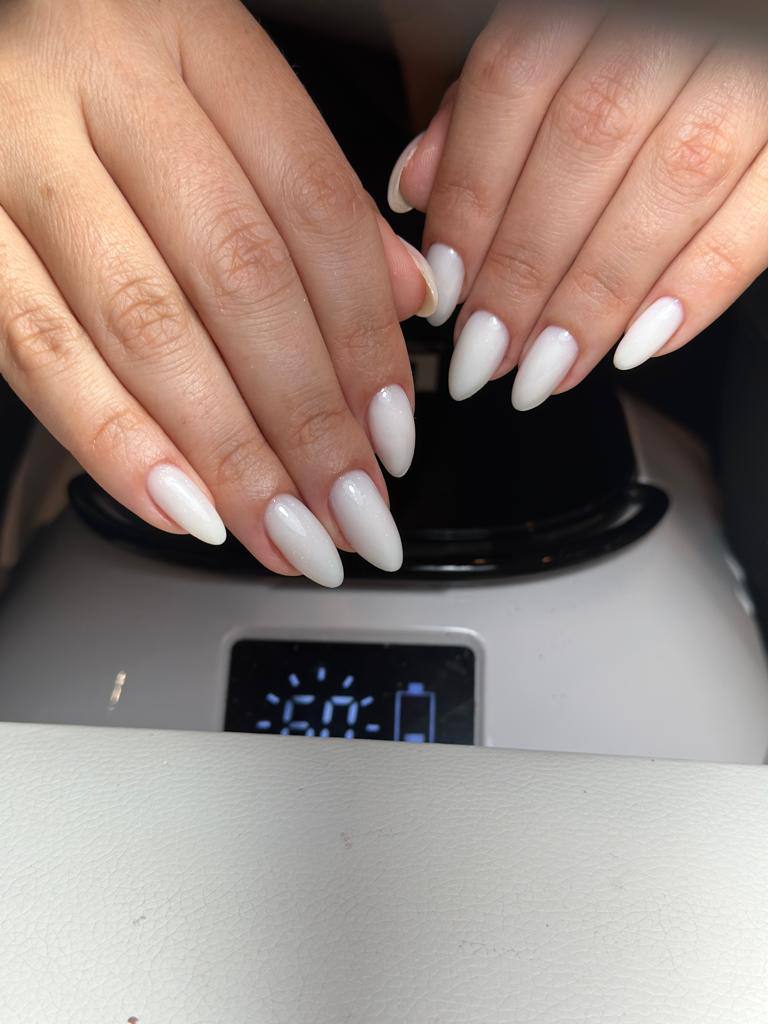 Nude Rubber Base Coat 60 – Milk White Shimmer NEW FORMULA