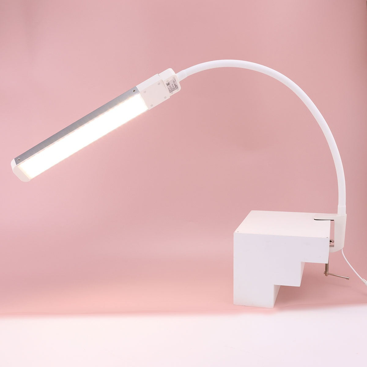 Table Lamp for beauty experts.