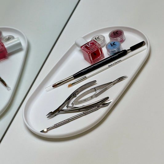 Tray for manicure tools